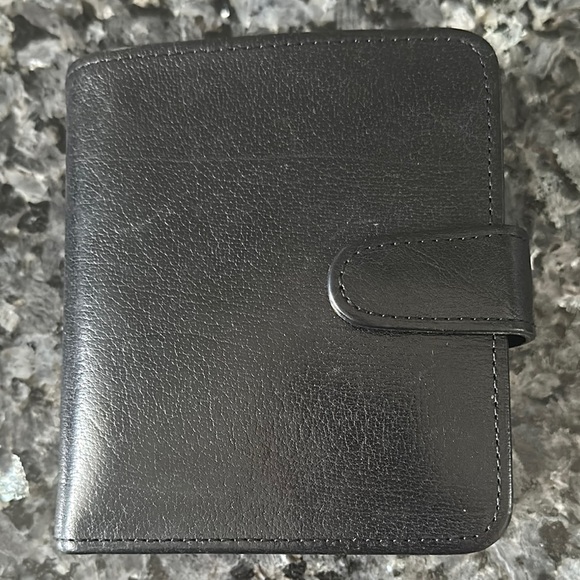 Coach Vintage Bifold Black LeatherMen's Wallet Good Condition